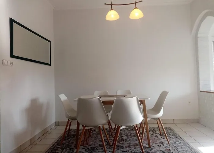 Baross דירה טפולצה